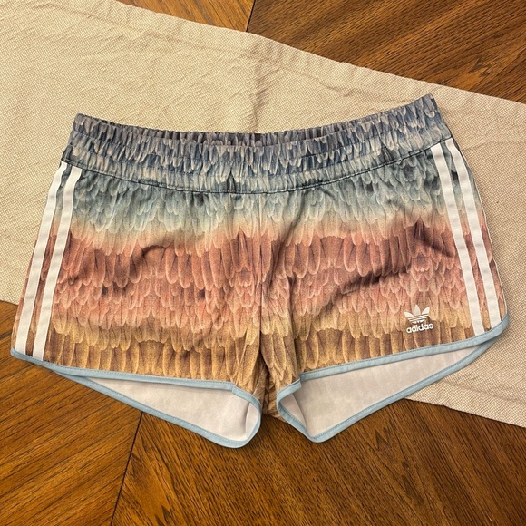 FEATHER MENIRE MUTLI COLOR SHORT BY ADIDAS M - Picture 2 of 5